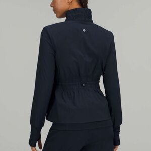 Lululemon Sights Seen Jacket | SIZE 6